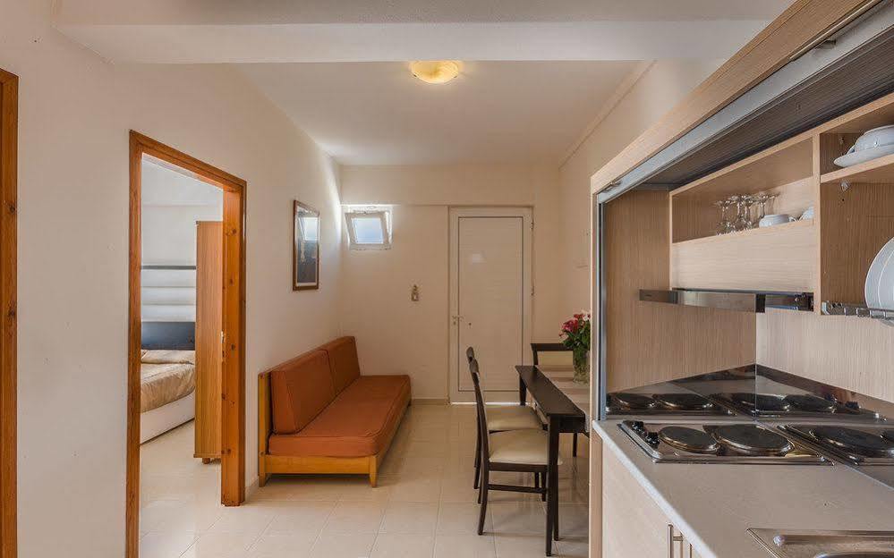 Cavo D' Oro Hotel Marmari  Extérieur photo